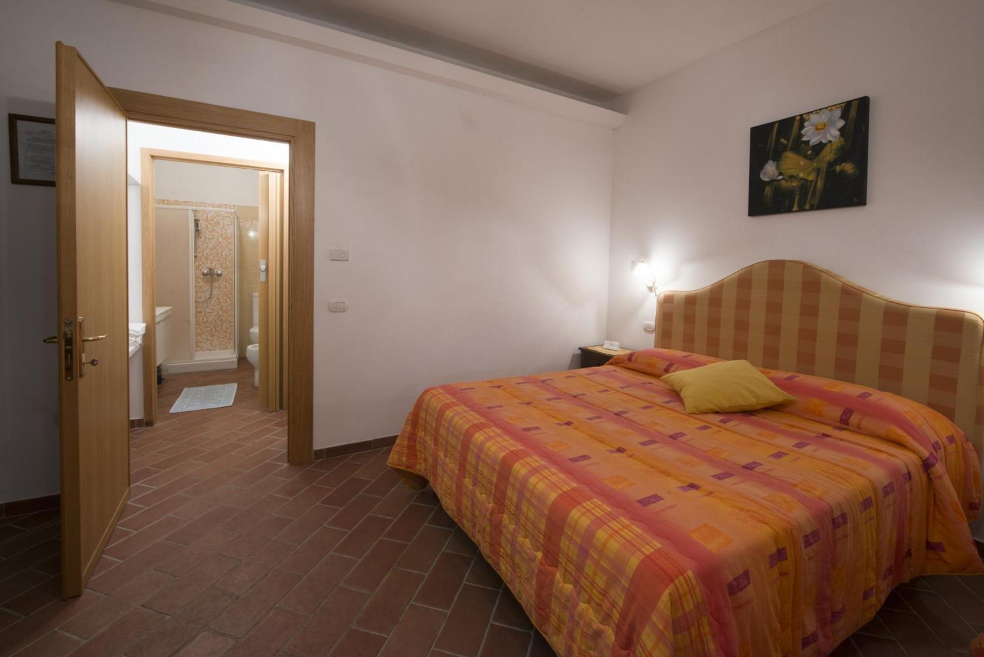 Cecco Di Nara Hotel มาสซาโรซา ห้อง รูปภาพ