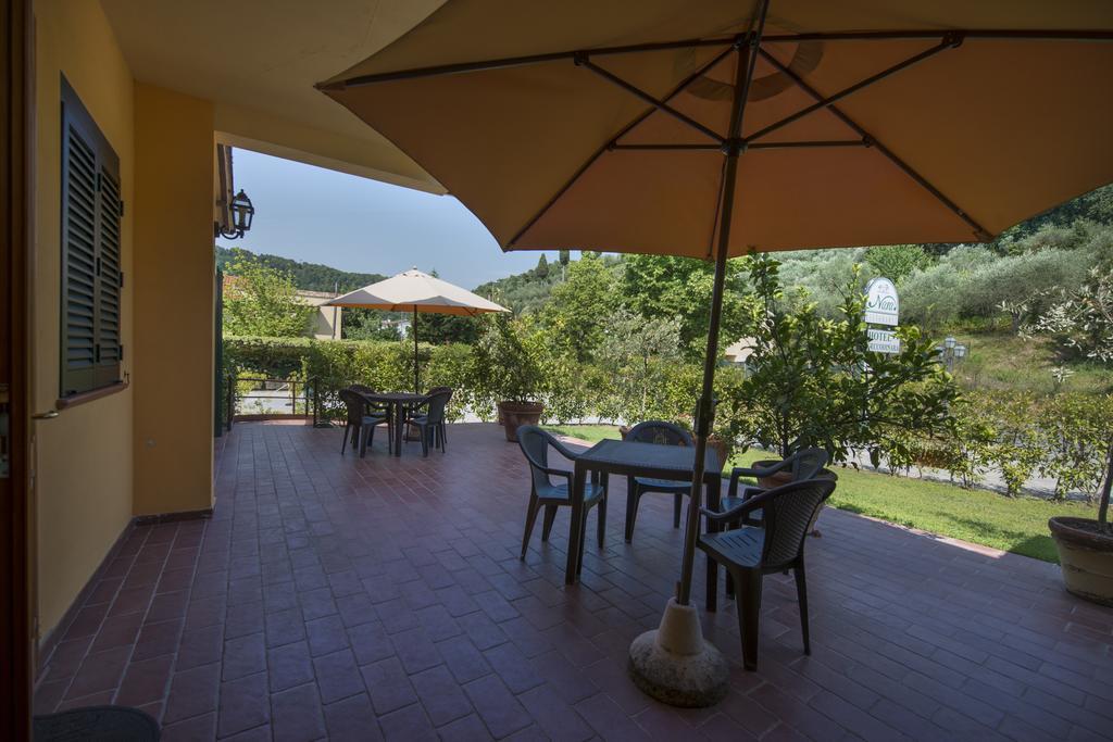 Cecco Di Nara Hotel มาสซาโรซา ภายนอก รูปภาพ
