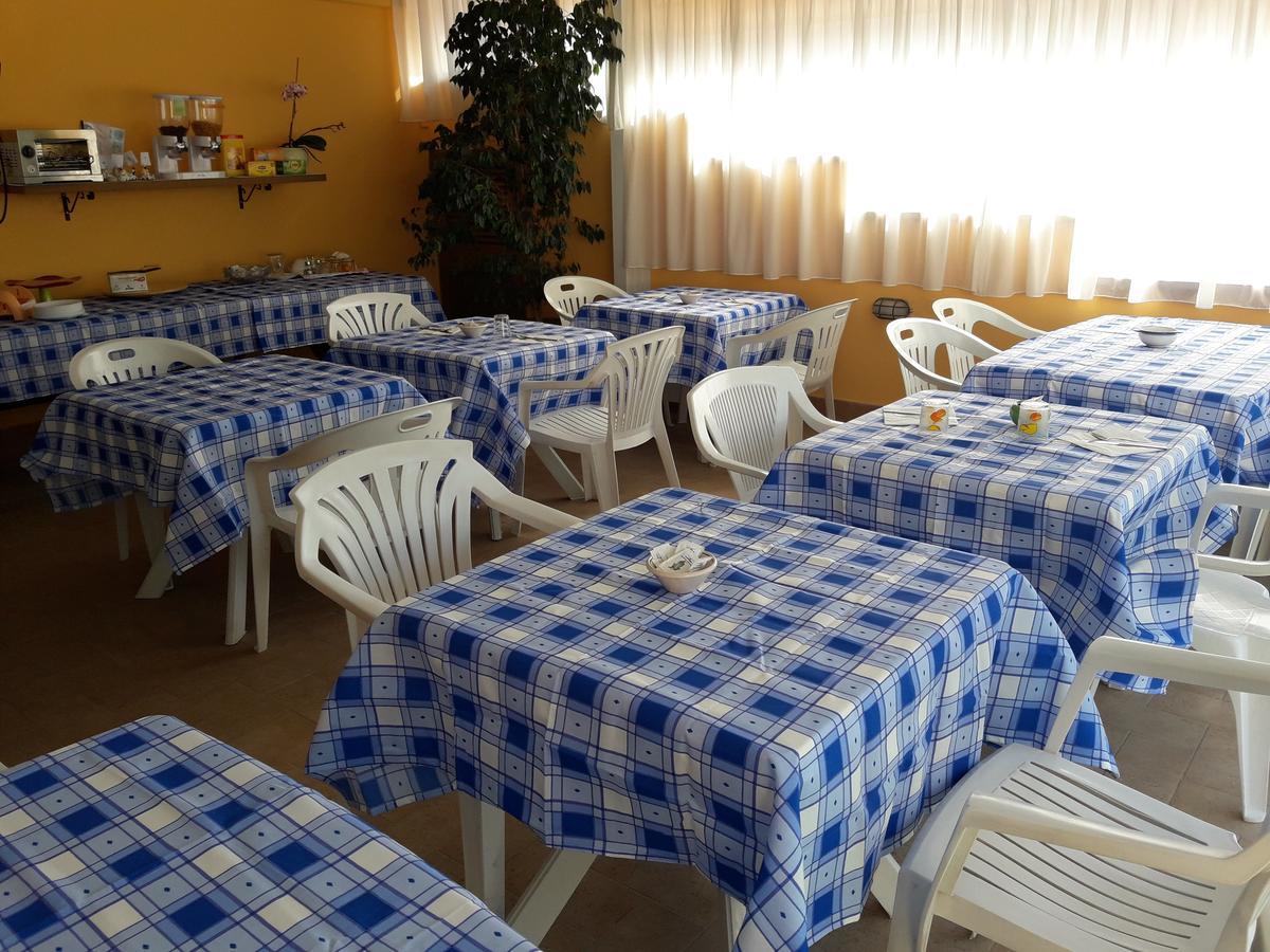Cecco Di Nara Hotel มาสซาโรซา ภายนอก รูปภาพ